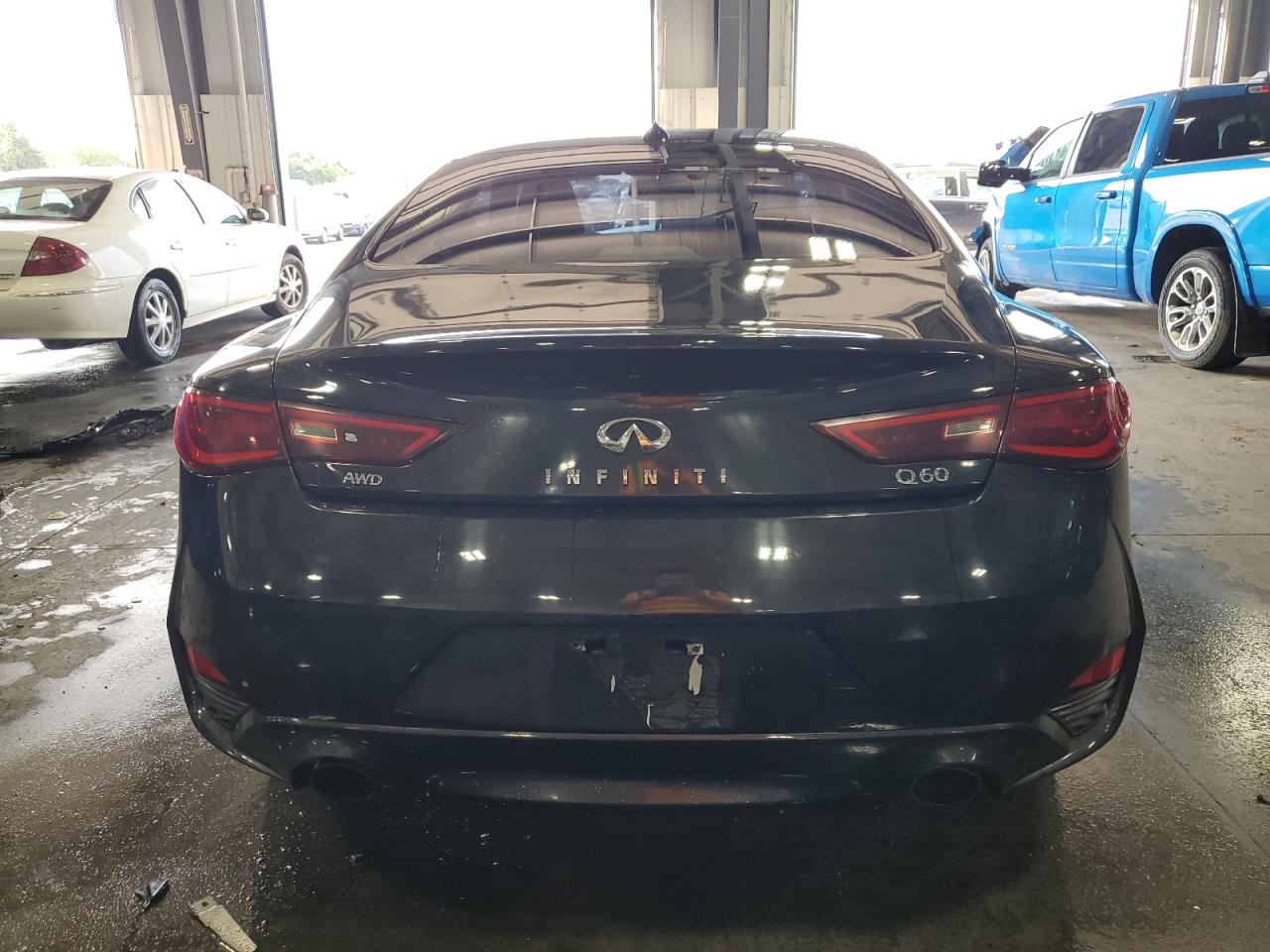 2017 Infiniti Q60 Premium vin: JN1EV7EL1HM554092