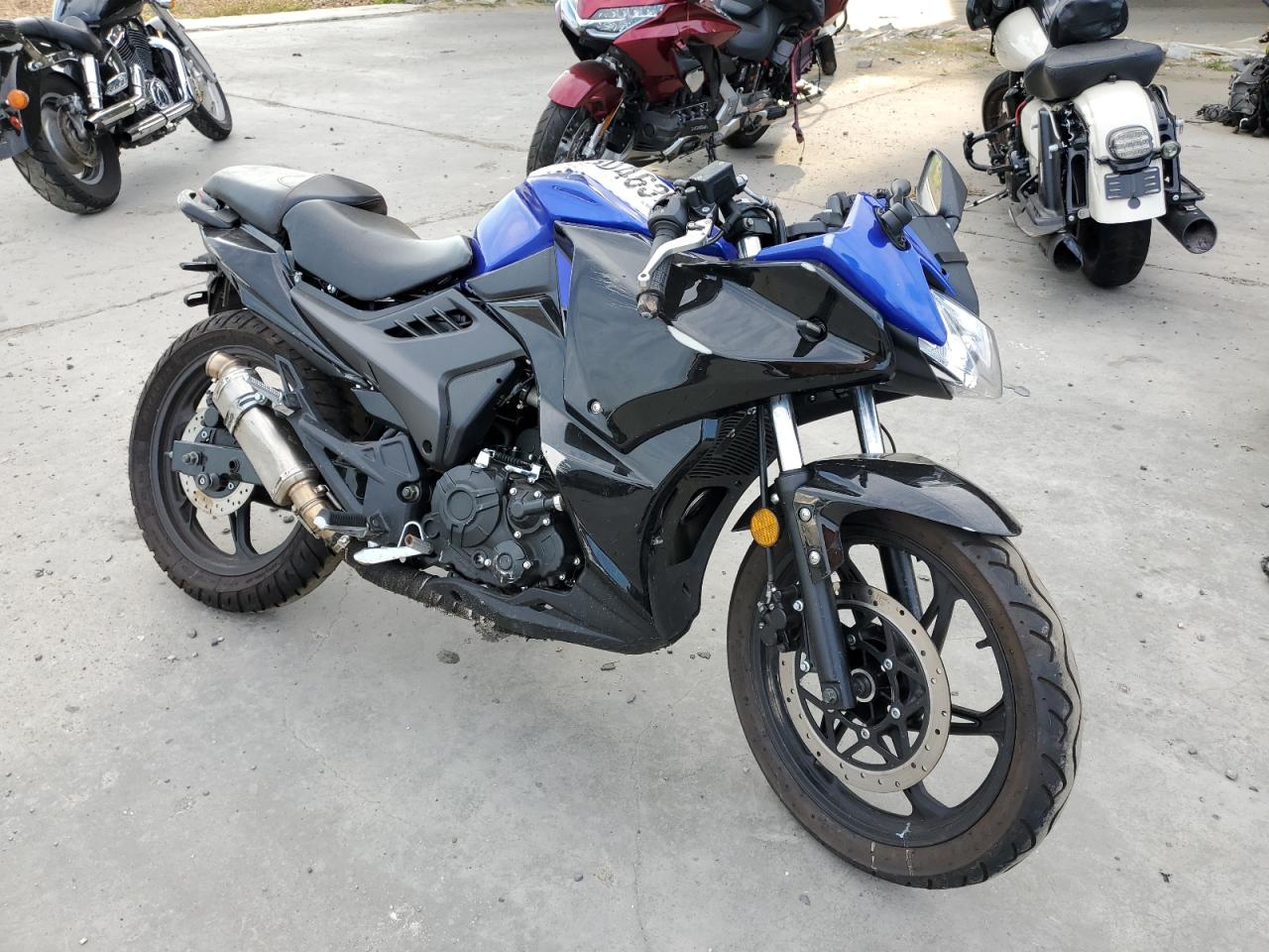 LXAPRVP78NX000246 QIPA MOTORCYCLE 2022
