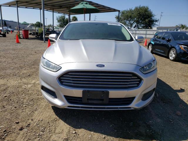 3FA6P0H73GR175270 Ford FUSION SE