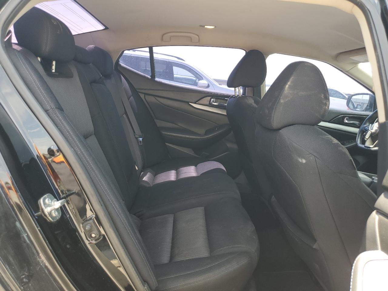 1N4AA6AP7HC437087 NISSAN MAXIMA 2017