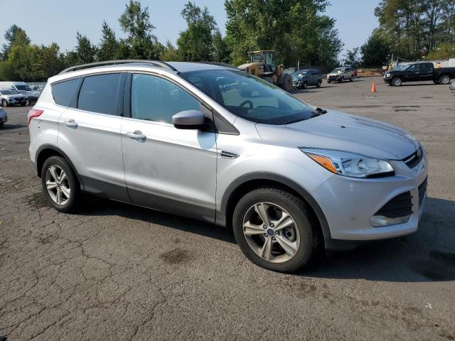 1FMCU9GX8GUC28738 Ford ESCAPE SE