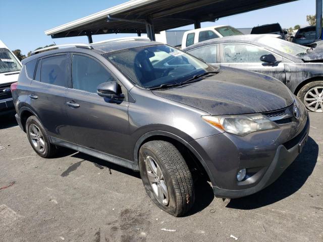 2T3WFREV9FW154535 Toyota Rav4 Xle