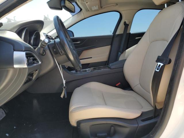 SAJAR4BG9HA966530 Jaguar XE