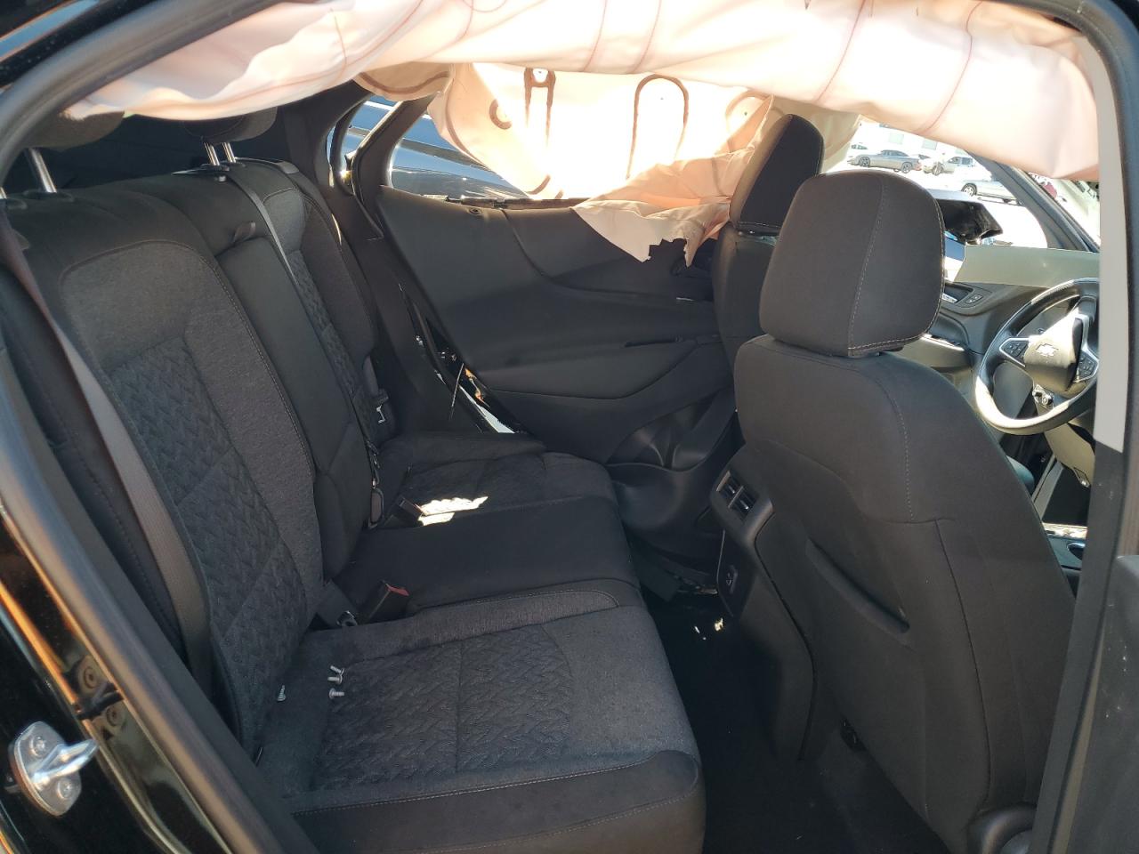 3GNAXKEV9NL262858 CHEVROLET EQUINOX 2022