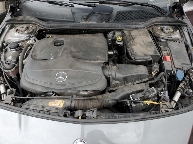 WDDSJ4GB2HN493866 Mercedes-Benz CLA 250 4MATIC