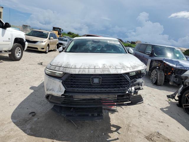 1HGCY1F25PA014356 Honda Accord LX 5