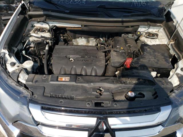 JA4AZ3A39GZ010109 Mitsubishi Outlander Se