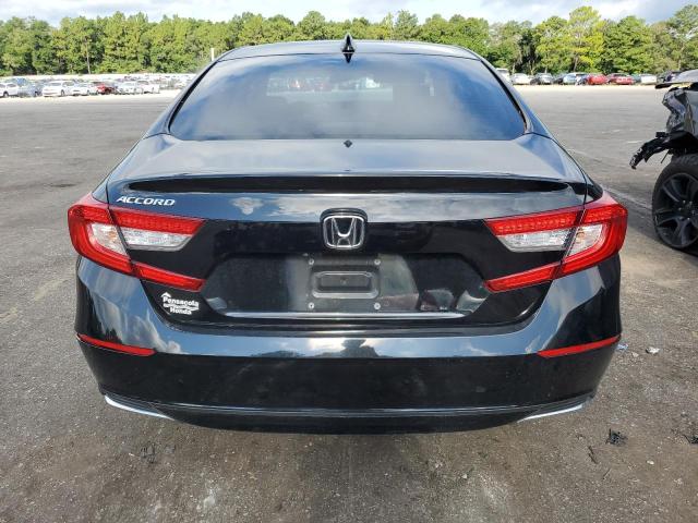 1HGCV1F14KA137655 Honda Accord LX 6