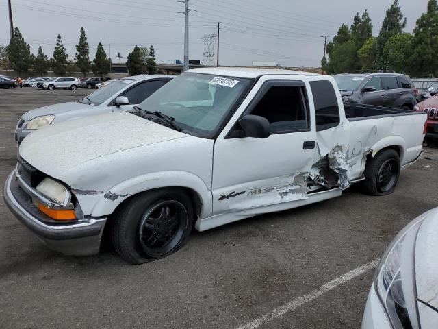 2000 Chevrolet S-10 