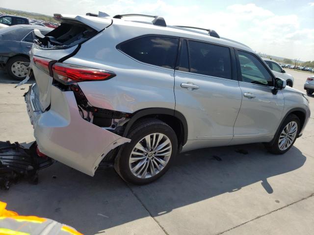 VIN 5TDKDRAH4PS506749 2023 Toyota Highlander, L no.3