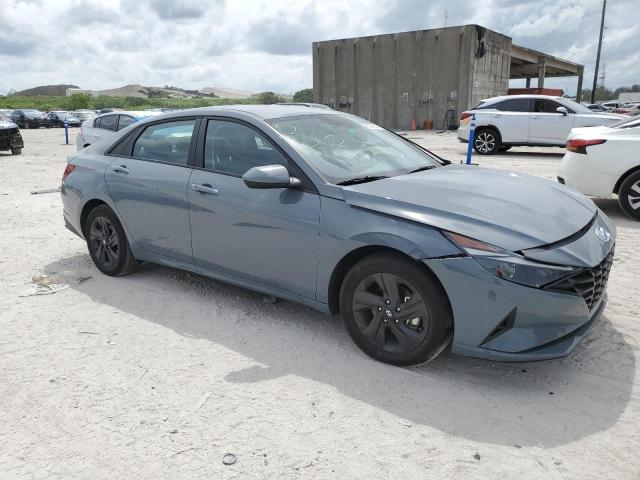 KMHLM4AG8PU408135 Hyundai Elantra SE 4