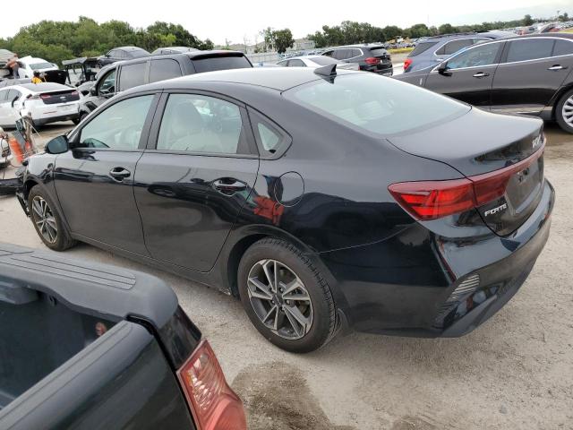 3KPF24AD2NE434030 KIA FORTE FE