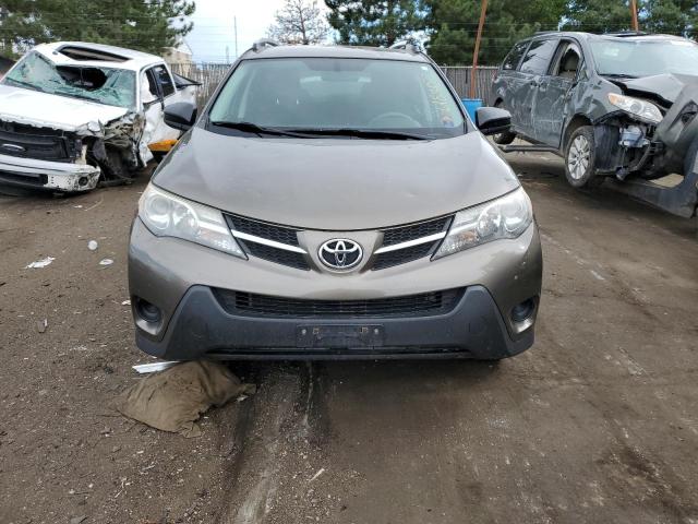 JTMBFREV3FD164926 Toyota RAV4 LE