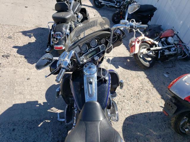 2011 HARLEY-DAVIDSON FLHTCUSE6 - 1HD1PR81XBB955122