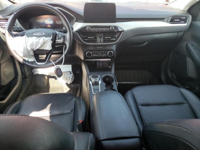 1FMCU9H6XNUA08889 Ford ESCAPE SEL