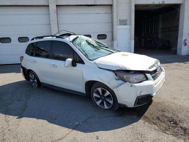 JF2SJAGC1JH474622 Subaru Forester 2.5i Premium