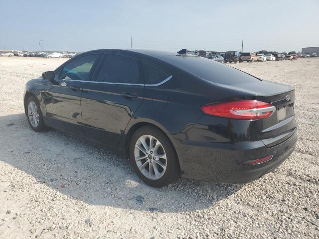 3FA6P0HD1LR245591 Ford Fusion SE 2