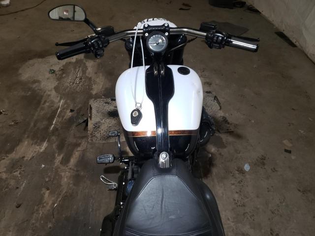 2016 HARLEY-DAVIDSON FXSE 1HD1TG920GB962773