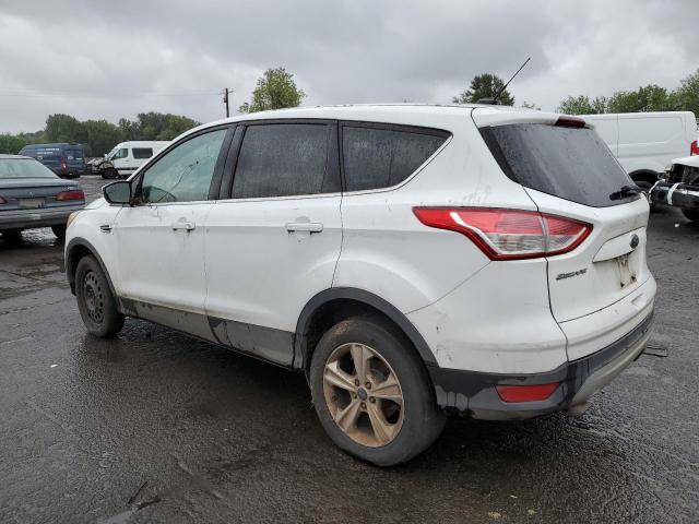 1FMCU9G99GUC30516 Ford ESCAPE SE
