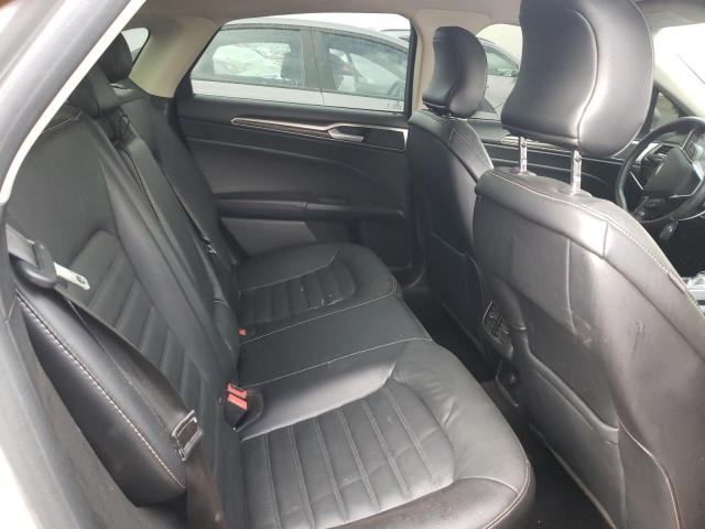 3FA6P0HDXHR157954 Ford FUSION SE