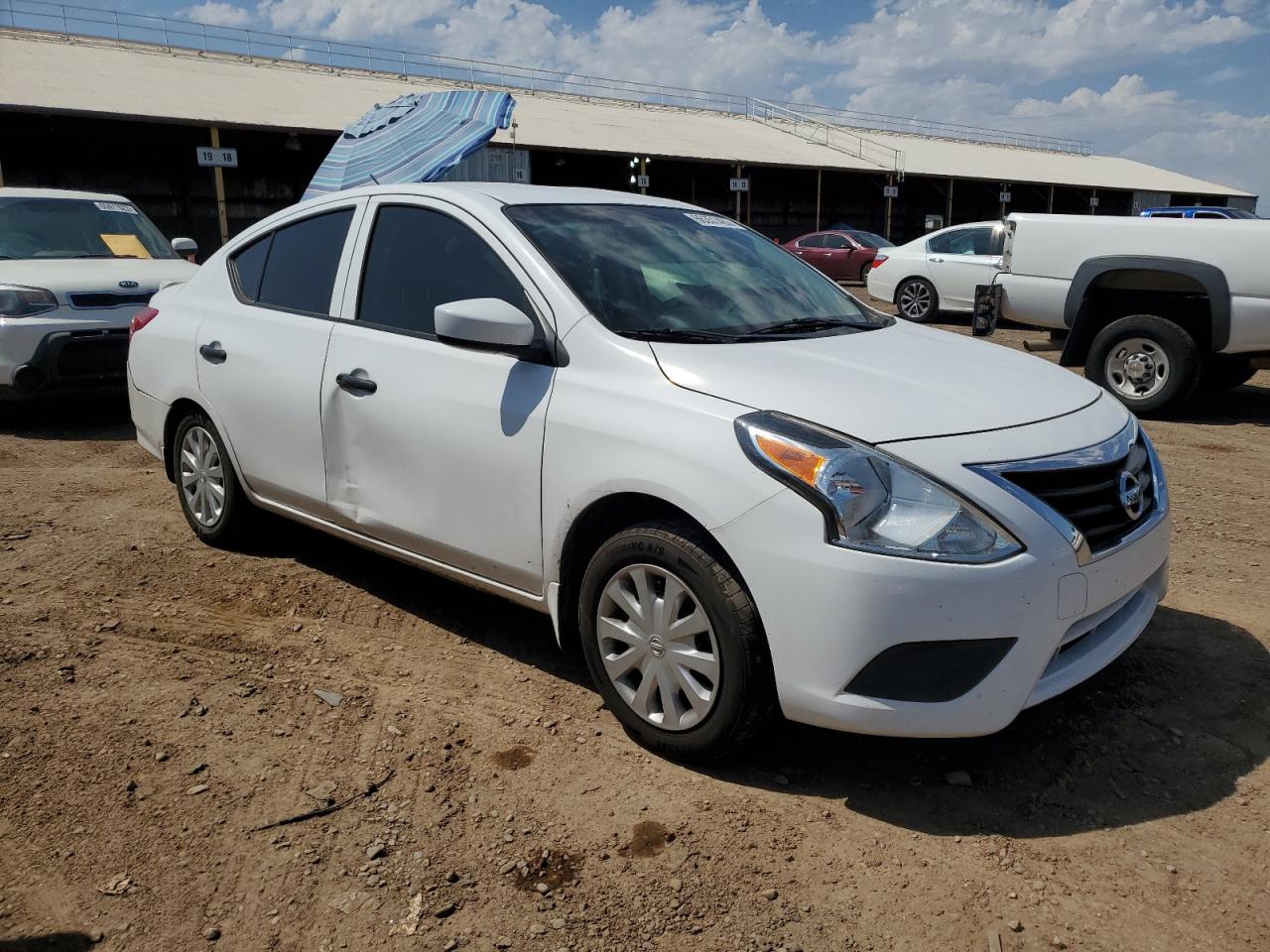 3N1CN7AP5JL853391 2018 Nissan Versa S