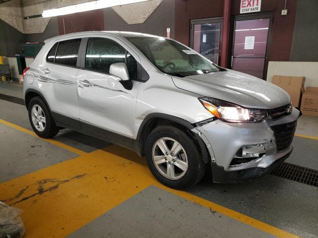 3GNCJKSB5LL208586 Chevrolet Trax LS 4