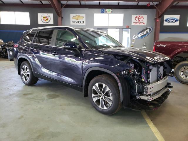 VIN 5TDKDRBH6PS044113 2023 Toyota Highlander, L no.4