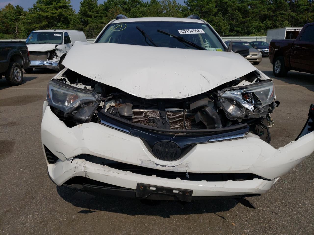 JTMBFREV4GJ072582 TOYOTA RAV4 2016