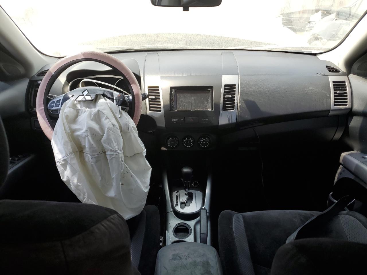 JA4AS2AW2AZ000781 2010 Mitsubishi Outlander Es