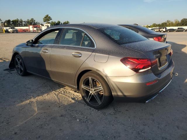 W1K3G4FB7NJ331528 Mercedes-Benz A 220 4matic