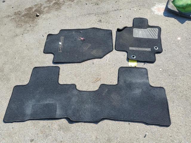 5TDZZRAH7MS516641 Toyota Highlander L
