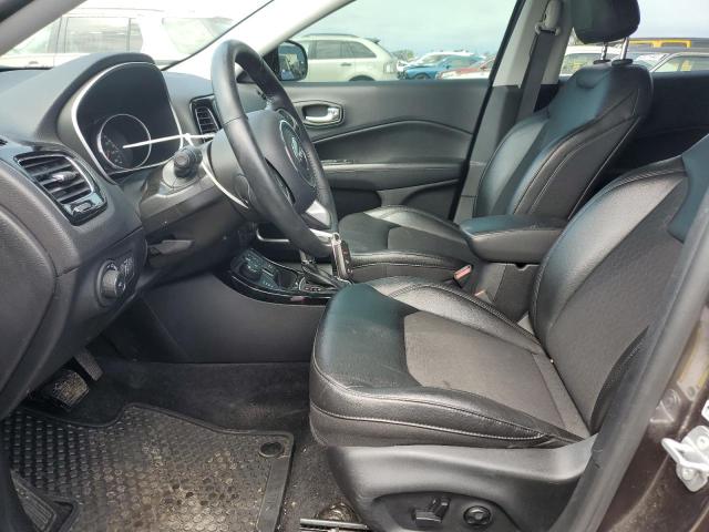 3C4NJDBB0JT401044 Jeep Compass Latitude