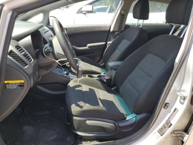 KNAFK5A80H5693931 KIA FORTE LX