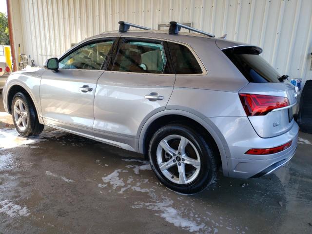 WA1AAAFY8M2125420 2021 AUDI Q5 - Image 2