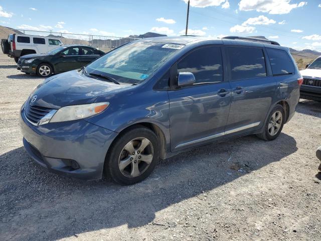 2017 Toyota Sienna LE