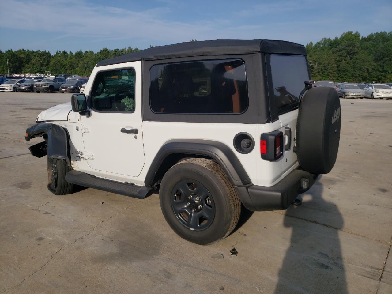 1C4GJXAG8KW582607 Jeep Wrangler S 2