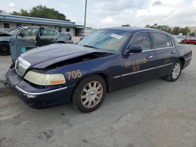 2009 Lincoln Town Car Signature Limited