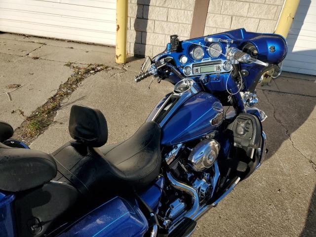 2009 HARLEY-DAVIDSON FLHTCU 1HD1FC4149Y615719