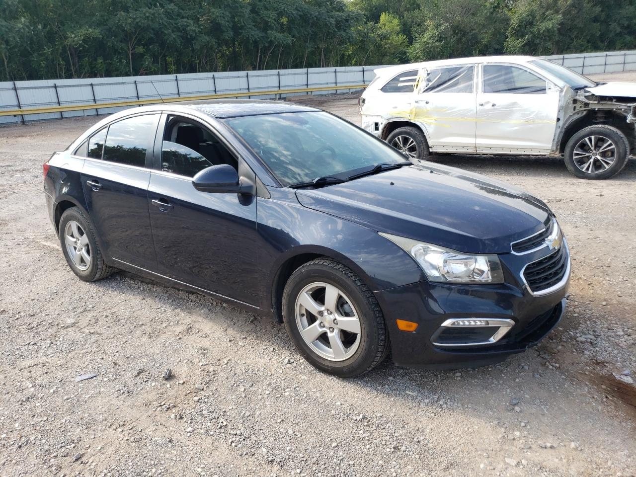 1G1PE5SB4G7223552 CHEVROLET CRUZE 2016