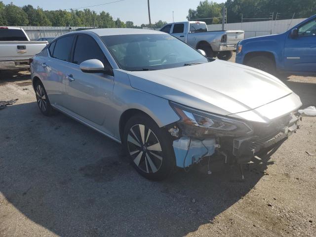 1N4BL4DVXMN340073 Nissan ALTIMA SV