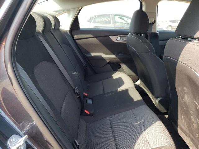 3KPF24AD0PE654141 KIA FORTE LX