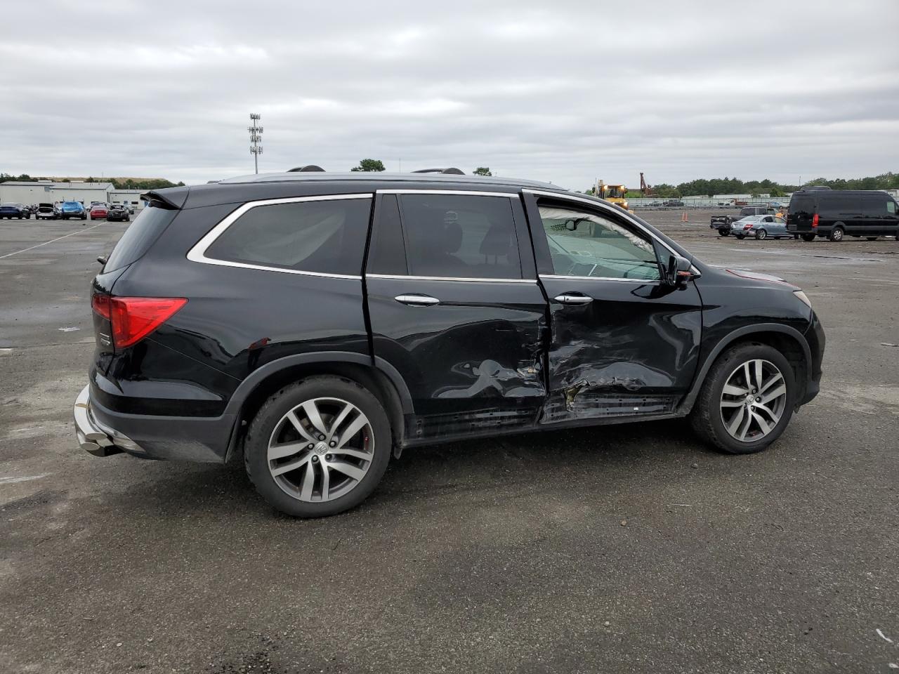 5FNYF6H91HB019046 HONDA PILOT 2017