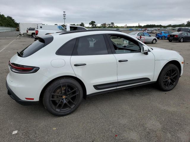 VIN WP1AA2A52PLB17240 2023 Porsche Macan, Base no.3