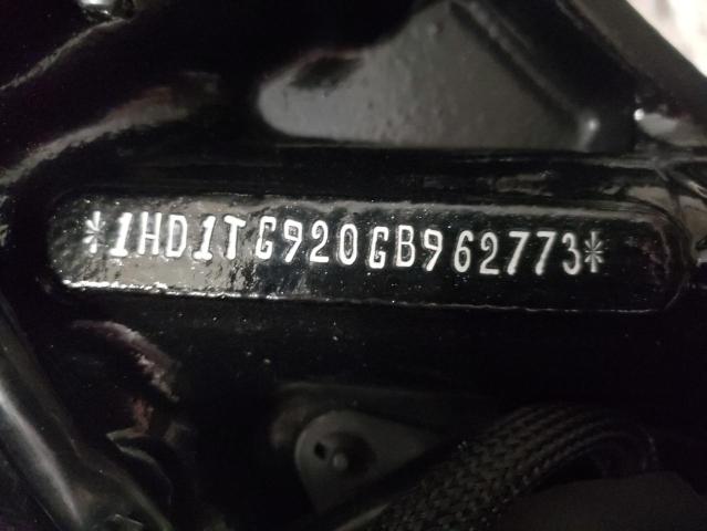 2016 HARLEY-DAVIDSON FXSE 1HD1TG920GB962773