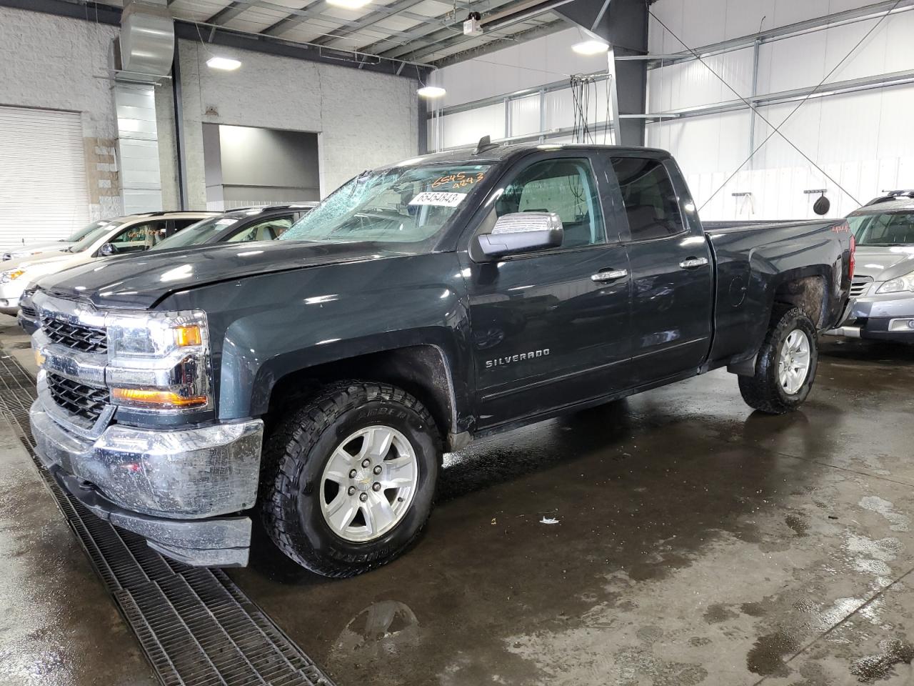 2018 Chevrolet Silverado K1500 Lt vin: 1GCVKREC4JZ195198