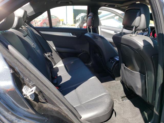WDDGF8AB6EG240265 Mercedes-Benz C 300 4matic