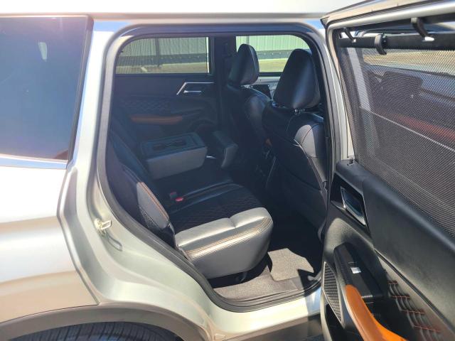JA4J3VA89NZ016904 Mitsubishi Outlander Sel