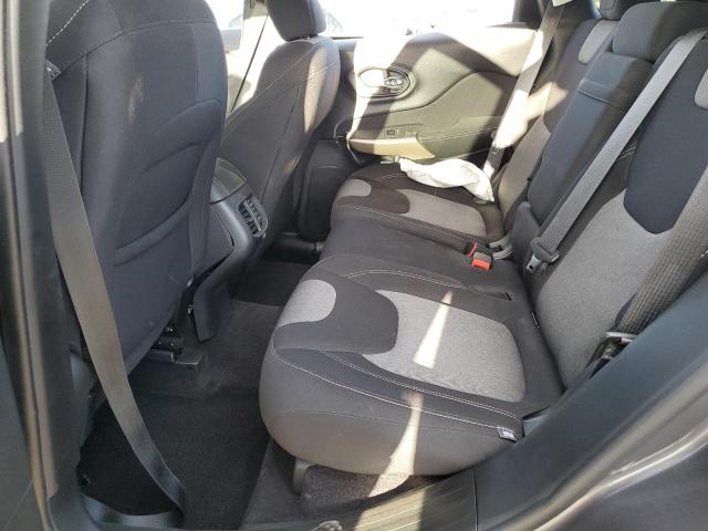 1C4PJLCB2JD558534 Jeep Cherokee Latitude