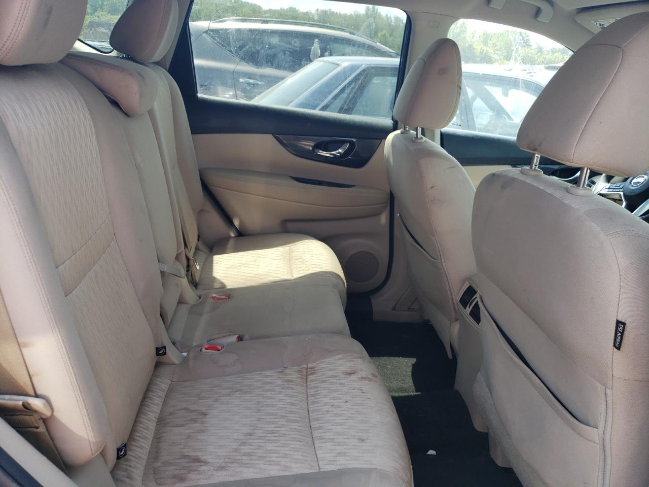 KNMAT2MT7HP583665 NISSAN ROGUE 2017