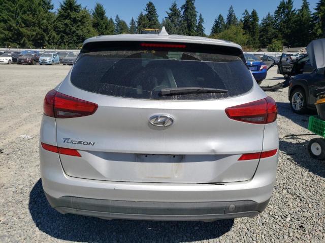 KM8J23A48KU926803 Hyundai TUCSON SE